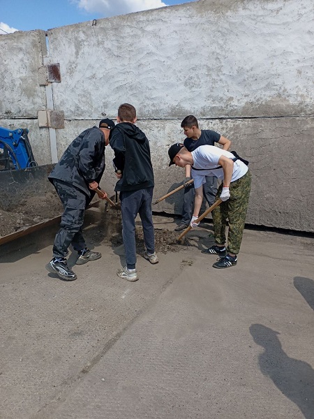 Трудовые будни.